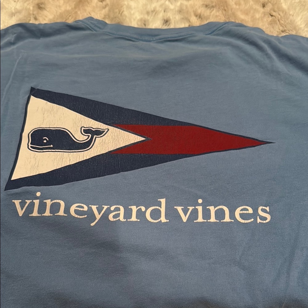 Vineyard Vines Blue Whale Graphic Tee